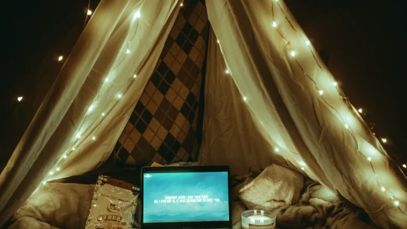 Blanket forts for epic Movie night hostelbee